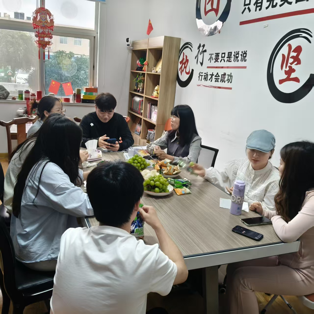 وقت الشاي هو وقت إعادة الشحن