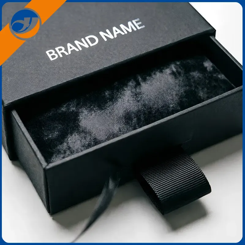 صندوق ربطة عنق فاخر